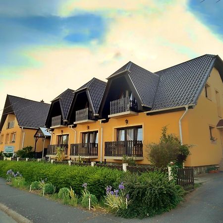 Hotel Toth Vendeghaz Bük Zewnętrze zdjęcie
