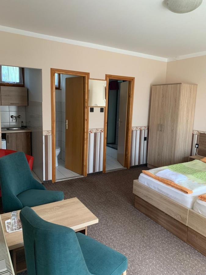Hotel Toth Vendeghaz Bük Zewnętrze zdjęcie