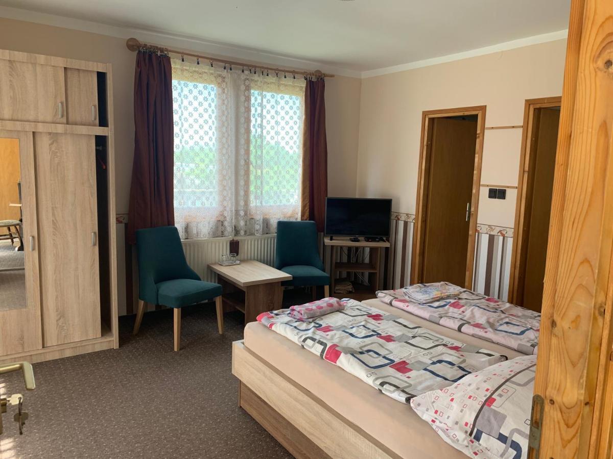 Hotel Toth Vendeghaz Bük Zewnętrze zdjęcie