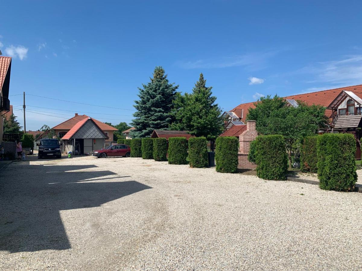 Hotel Toth Vendeghaz Bük Zewnętrze zdjęcie